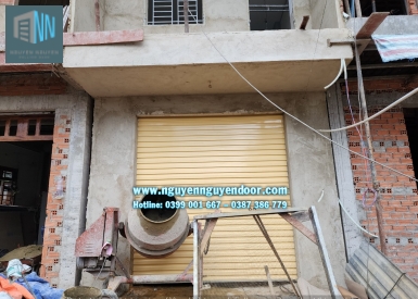 CỬA CUỐN TOLE HAI MÀU CÔNG NGHỆ ÚC ĐƯỜNG TÔ KÝ, QUẬN 12