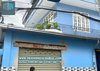 CỬA CUỐN TẤM LIỀN ĐẨY TAY CÔNG NGHỆ ÚC TẠI LINH ĐÔNG, THỦ ĐỨC - PHẦN 1