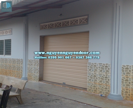 CỬA CUỐN LÁ BÍT CÔNG NGHỆ ĐỨC TẠI ĐỨC HÒA, LONG AN