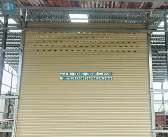 CỬA CUỐN CÔNG NGHỆ ĐỨC CHẾ ĐỘ LÁ BÍT TẠI LÊ THỊ HOA THỦ ĐỨC