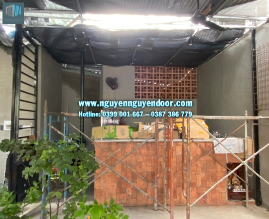CỬA CUỐN TẤM LIỀN ĐẨY TAY CÔNG NGHỆ ÚC TẠI BÌNH THỌ, THỦ ĐỨC