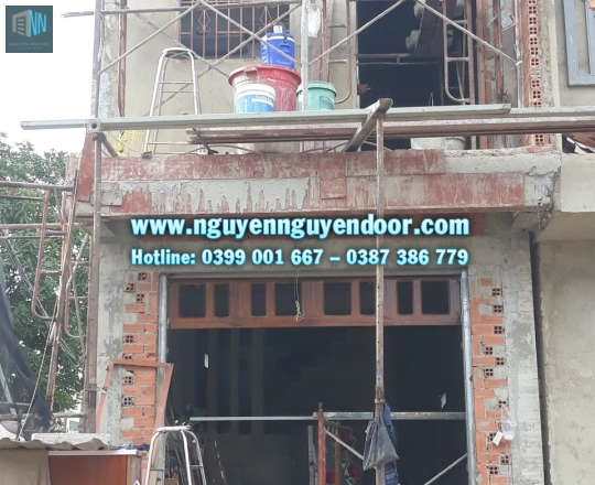 CỬA CUỐN MẮC VÕNG ĐƯỜNG LÊ THỊ HÀ, QUẬN 12