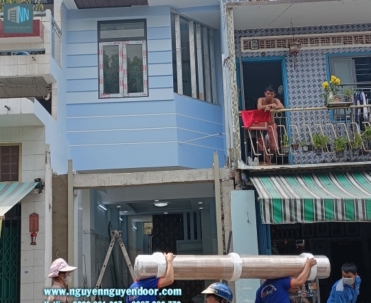 CÔNG TRÌNH CỬA CUỐN ANH BÌNH XÂY DỰNG TẠI VŨ TÙNG BÌNH THẠNH