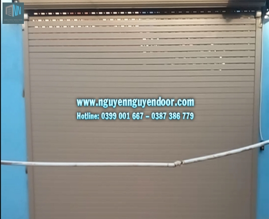 CÔNG TRÌNH CỬA CUỐN KHE THOÁNG CÔNG NGHỆ ĐỨC LÀM CỔNG TẠI Đ42, TAM BÌNH, THỦ ĐỨC