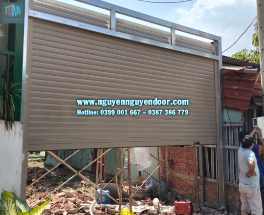 CỬA CUỐN LÁ BÍT CÔNG NGHỆ ĐỨC TẠI ĐƯỜNG 49, HIỆP BÌNH CHÁNH, THỦ ĐỨC