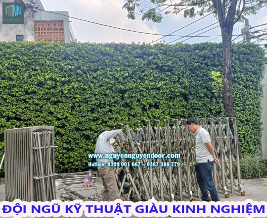 CÔNG TRÌNH CỬA CỔNG XẾP INOX TẠI ILA THOẠI NGỌC HẦU, TÂN PHÚ