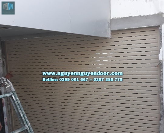 CỬA CUỐN KHE THOÁNG CÔNG NGHỆ ĐỨC TẠI LÊ HỒNG PHONG, QUẬN 10