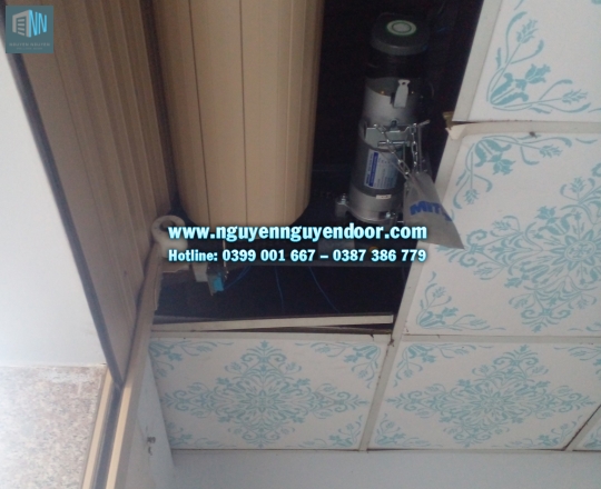 CỬA CUỐN LÁ BÍT CÔNG NGHỆ ĐỨC TẠI ĐỨC HÒA, LONG AN