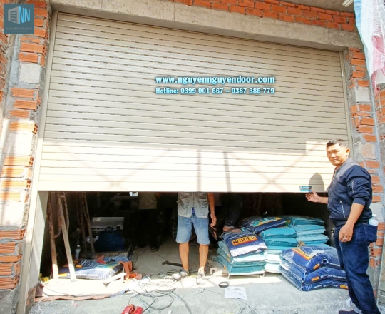 CỬA CUỐN KHE THOÁNG CÔNG NGHỆ ĐỨC LÊ THỊ HOA