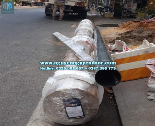 CỬA CUỐN LÁ BÍT CÔNG NGHỆ ĐỨC TẠI ĐƯỜNG LINH ĐÔNG, THỦ ĐỨC
