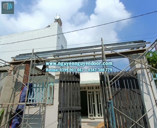 CỬA CUỐN KHE THOÁNG CÔNG NGHỆ ĐỨC LÀM CỬA CỔNG TẠI QUẬN 12, TP HCM