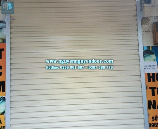 CỬA CUỐN TẤM LIỀN ĐẨY TAY CÔNG NGHỆ ÚC TẠI TÔ NGỌC VÂN, THỦ ĐỨC