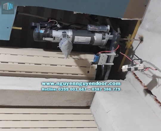 CỬA CUỐN KHE THOÁNG CÔNG NGHỆ ĐỨC TẠI BÌNH CHIỂU, THỦ ĐỨC - PHẦN 2