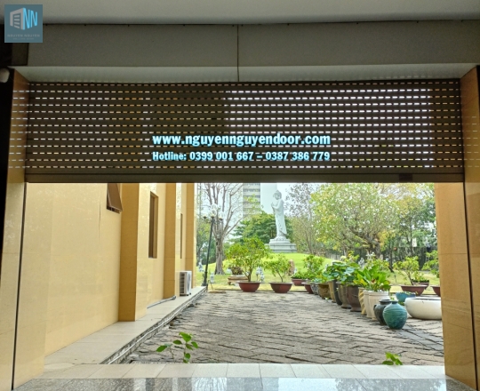 CÔNG TRÌNH CỬA CUỐN CHÙA HUÊ NGHIÊM QUẬN 2