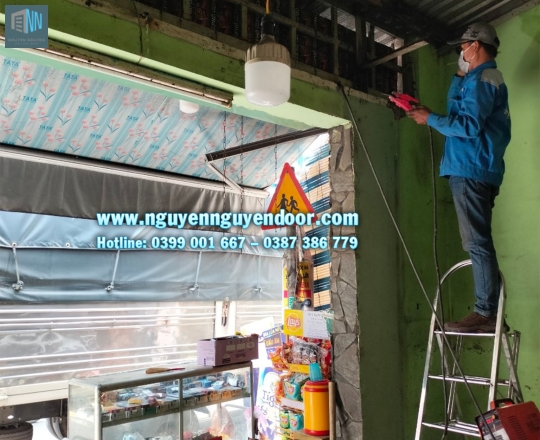 CÔNG TRÌNH CỬA CUỐN NHÀ ANH NINH PHẠM VIẾT CHÁNH Q3