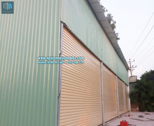CỬA CUỐN TẤM LIỀN CÔNG NGHỆ ÚC TẠI CẦN ĐƯỚC LONG AN