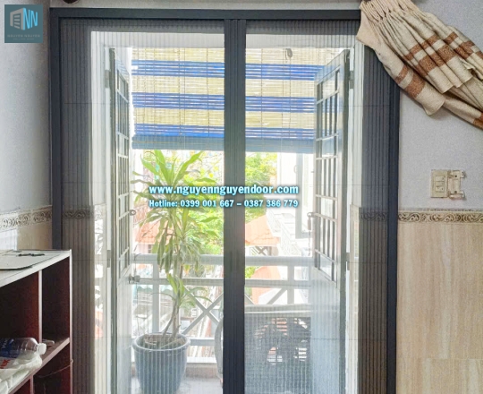 CỬA LƯỚI CHỐNG MUỖI KÉT HỢP VỚI RÈM TỔ ONG