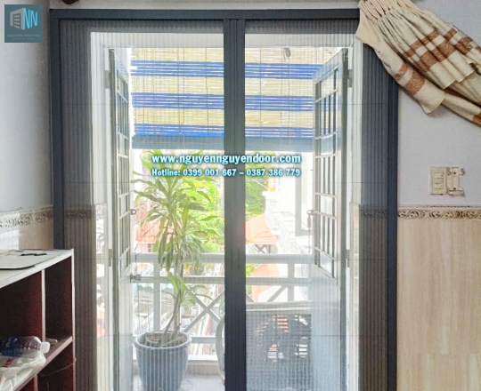 CỬA LƯỚI CHỐNG MUỖI KÉT HỢP VỚI RÈM TỔ ONG