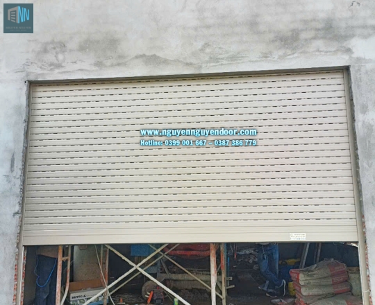 CỬA CUỐN KHE THOÁNG CÔNG NGHỆ ĐỨC CÔNG TRÌNH TẠI QUẬN 2