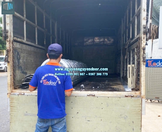 CỬA CUỐN TẤM LIÊN CÔNG NGHỆ ÚC VẬN HÀNH SIÊU NHẸ NHÀNG