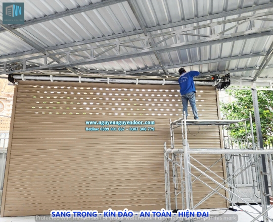 CỬA CUỐN LÁ BÍT CÔNG NGHỆ ĐỨC TẠI TRẦN HƯNG ĐẠO THỦ ĐỨC