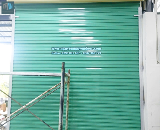 CỬA CUỐN TẤM LIỀN CÔNG NGHỆ ÚC TẠI CÂY KEO, TAM BÌNH