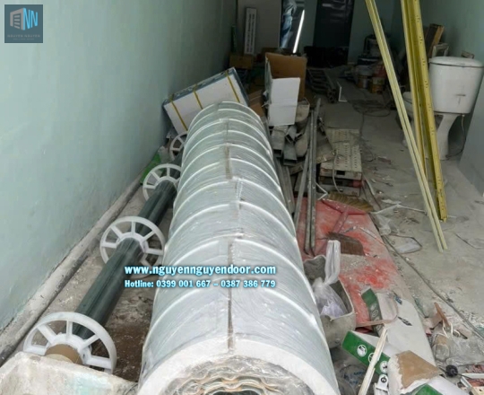 CỬA CUỐN TẤM LIỀN CÔNG NGHỆ ÚC SỬ DỤNG ĐỘNG CƠ TẠI QUẬN 11